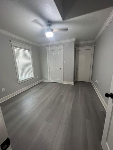220 Redan Street A, Houston, TX 77009