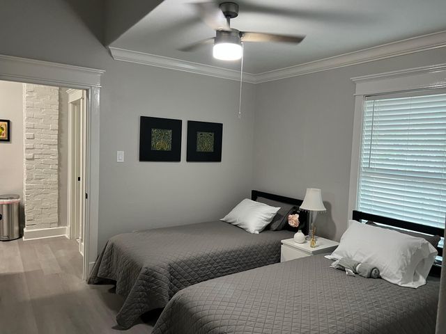 220 Redan Street A, Houston, TX 77009
