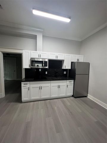 220 Redan Street A, Houston, TX 77009