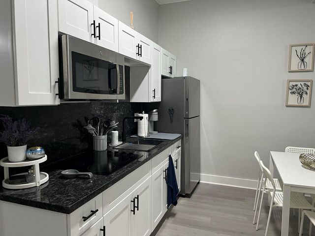 220 Redan Street A, Houston, TX 77009
