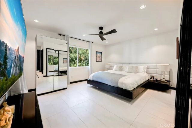 951 N Camino Condor, Palm Springs, CA 92262
