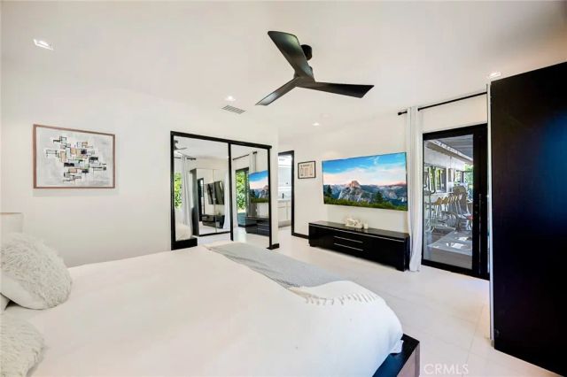 951 N Camino Condor, Palm Springs, CA 92262