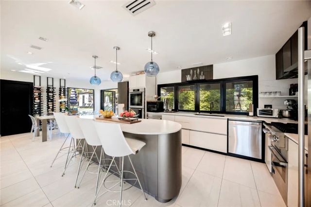 951 N Camino Condor, Palm Springs, CA 92262