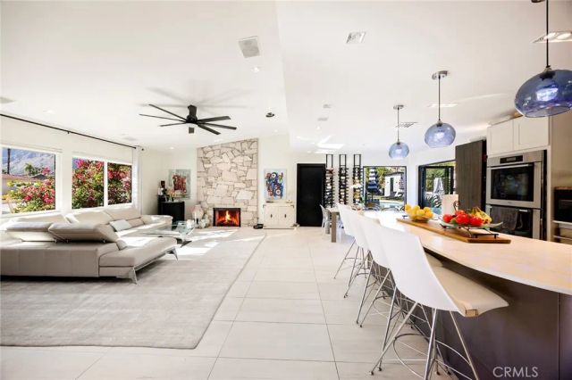 951 N Camino Condor, Palm Springs, CA 92262