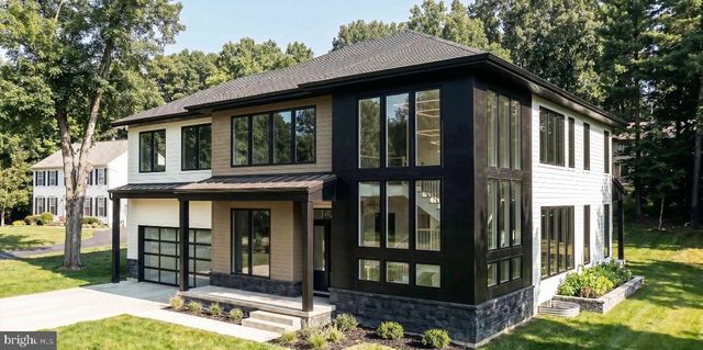 9020 KIGER ST, Lorton, VA 22079