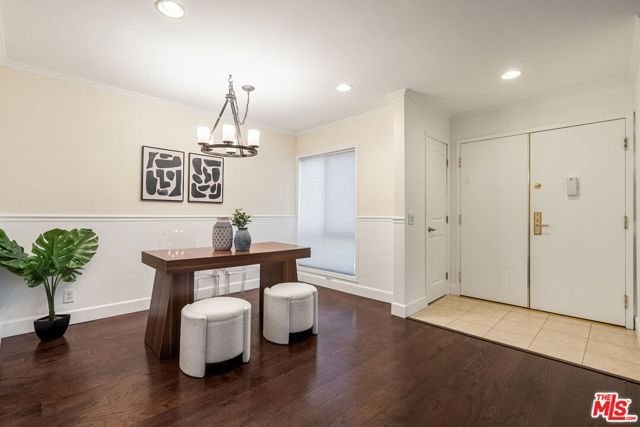 4542 Willis Avenue 103, Sherman Oaks, CA 91403