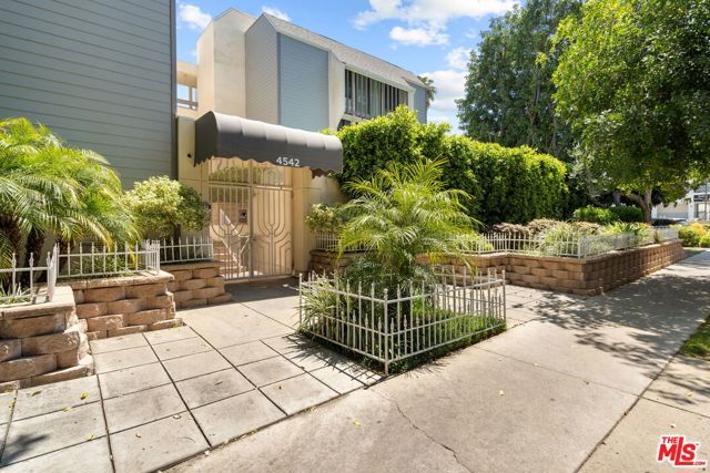4542 Willis Avenue 103, Sherman Oaks, CA 91403