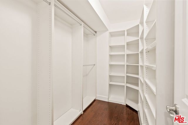 4542 Willis Avenue 103, Sherman Oaks, CA 91403