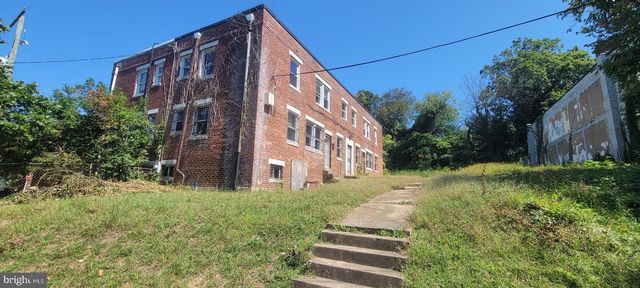4962-4966 BENNING RD SE, Washington, DC 20019