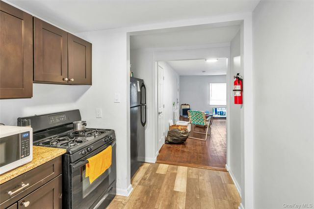 241 Rosevale Avenue, Ronkonkoma, NY 11779