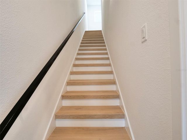 2114 4TH STREET S 7, St Petersburg, FL 33705