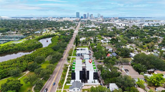 2114 4TH STREET S 7, St Petersburg, FL 33705