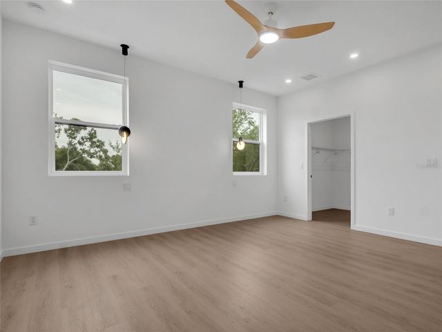 2114 4TH STREET S 7, St Petersburg, FL 33705