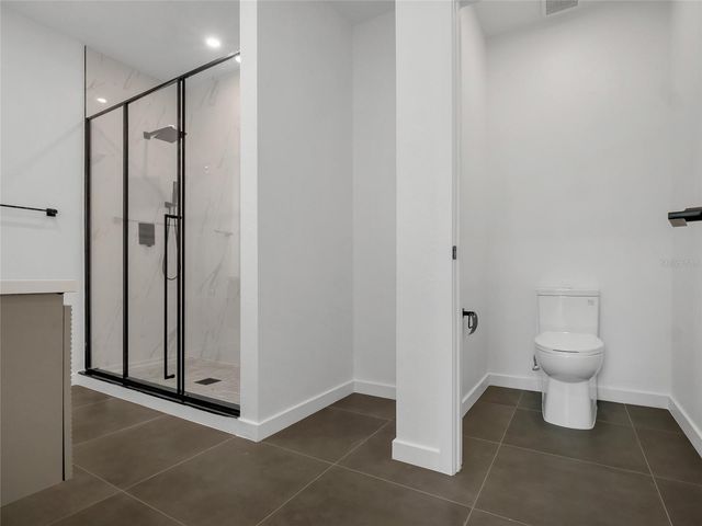 2114 4TH STREET S 7, St Petersburg, FL 33705