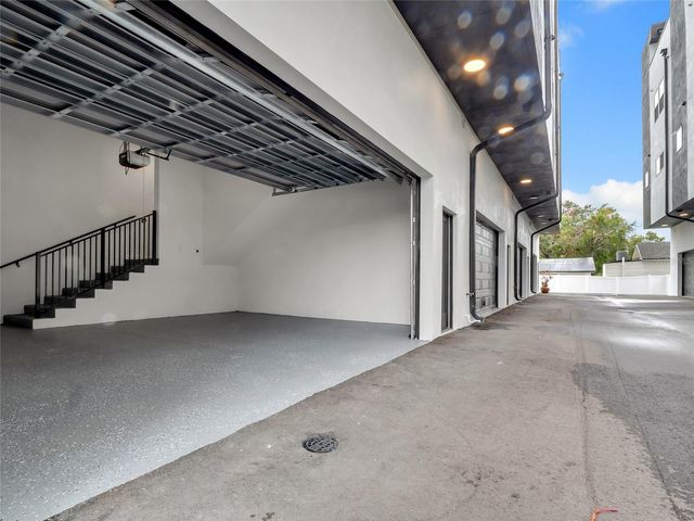 2114 4TH STREET S 7, St Petersburg, FL 33705