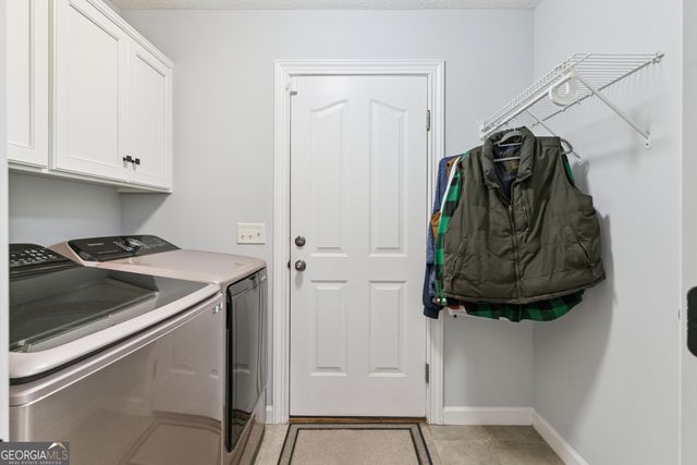 157 Country Walk Circle, Brunswick, GA 31525