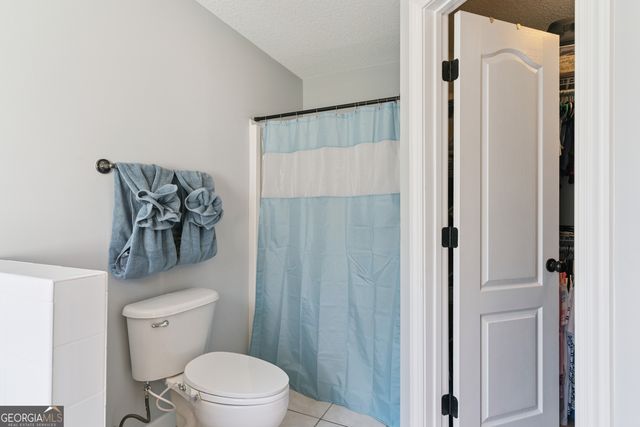 157 Country Walk Circle, Brunswick, GA 31525