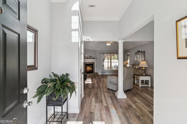 157 Country Walk Circle, Brunswick, GA 31525