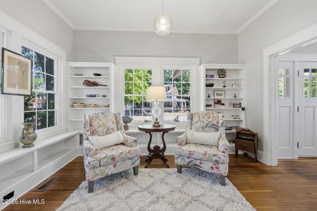 1105 W Church Street, Elizabeth City, NC 27909