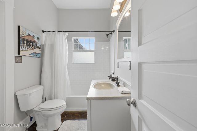 1105 W Church Street, Elizabeth City, NC 27909