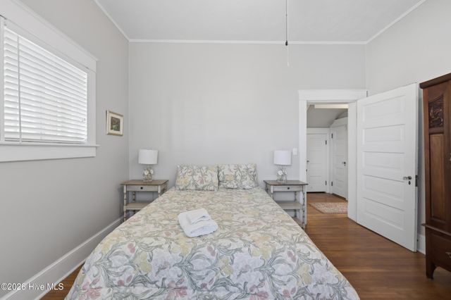 1105 W Church Street, Elizabeth City, NC 27909