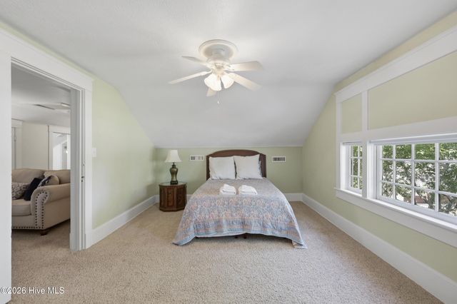 1105 W Church Street, Elizabeth City, NC 27909