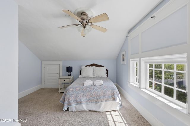 1105 W Church Street, Elizabeth City, NC 27909