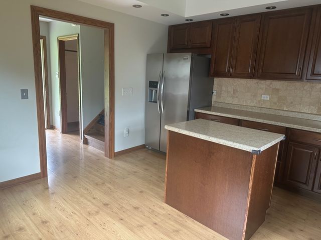 16W031 91ST Street, Burr Ridge, IL 60527