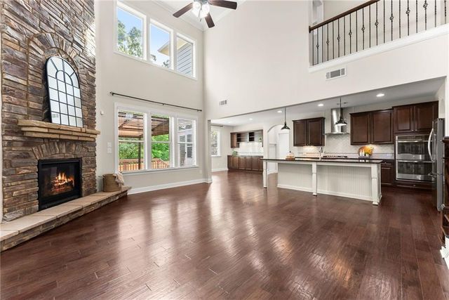 1648 Applecress Court, Hoschton, GA 30548