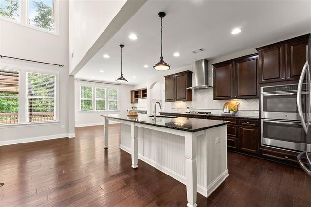 1648 Applecress Court, Hoschton, GA 30548