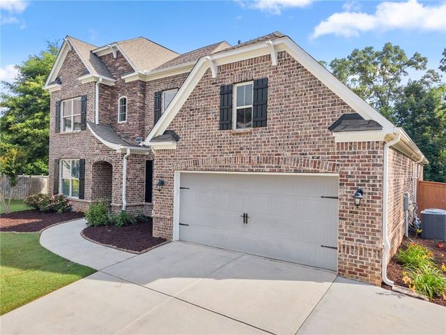 1648 Applecress Court, Hoschton, GA 30548