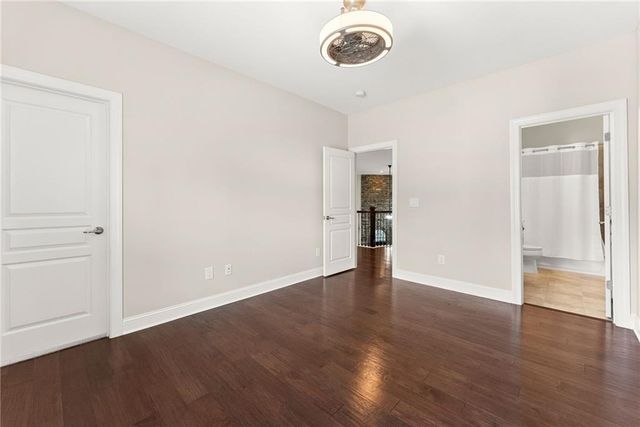 1648 Applecress Court, Hoschton, GA 30548