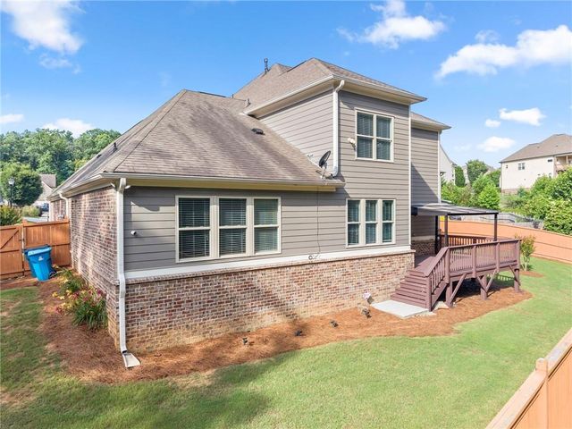 1648 Applecress Court, Hoschton, GA 30548