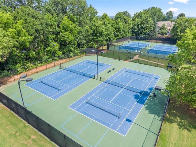 1648 Applecress Court, Hoschton, GA 30548