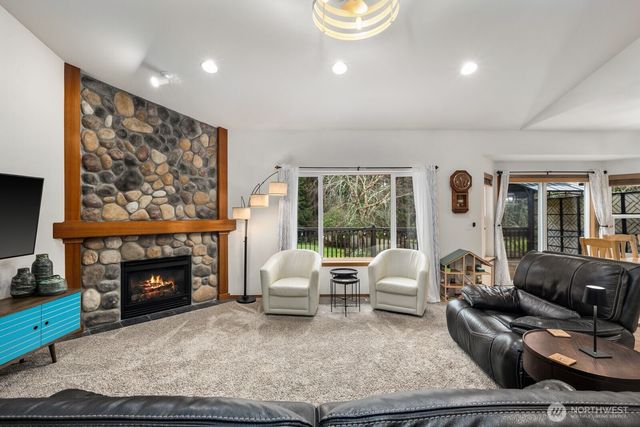 6126 185th Street NW, Stanwood, WA 98292