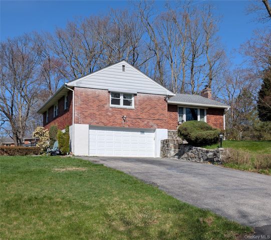 4 Michelle Drive, Newburgh, NY 12550