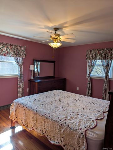 4 Michelle Drive, Newburgh, NY 12550