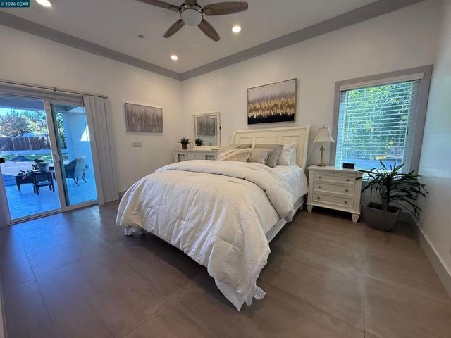 3318 Ellesmere Court, Walnut Creek, CA 94598