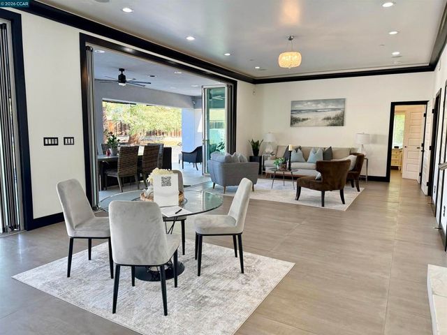 3318 Ellesmere Court, Walnut Creek, CA 94598