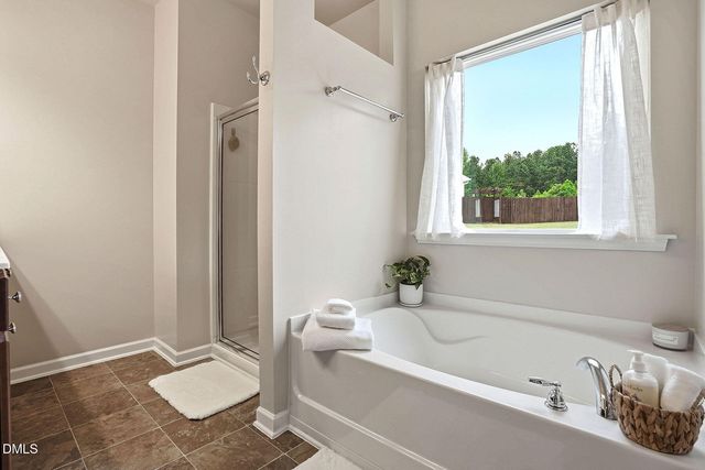 216 Clarendon View Court, Sanford, NC 27330