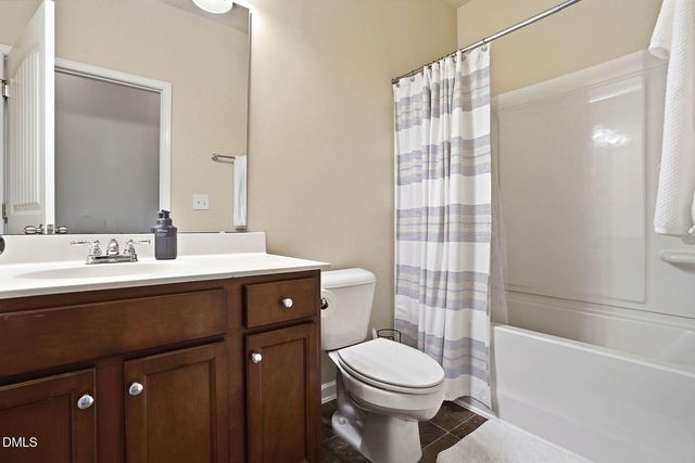216 Clarendon View Court, Sanford, NC 27330