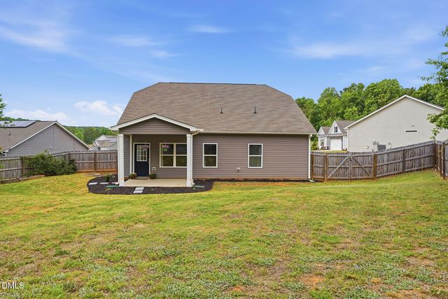 216 Clarendon View Court, Sanford, NC 27330