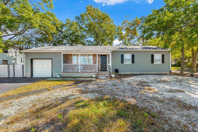 905 Kearny Avenue, Forked River, NJ 08731