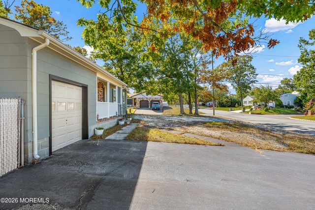 905 Kearny Avenue, Forked River, NJ 08731