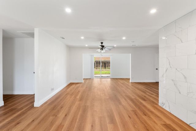 5167 E Dwight Way, Fresno, CA 93727