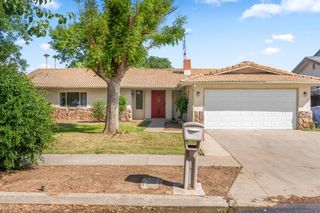 5167 E Dwight Way, Fresno, CA 93727