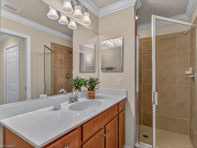 9826 Giaveno CIR # 1527, Naples, FL 34113