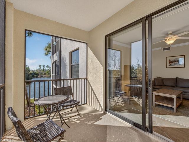 9826 Giaveno CIR # 1527, Naples, FL 34113