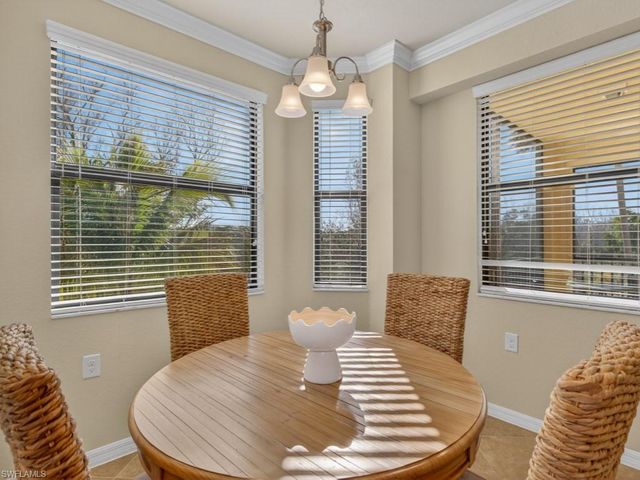 9826 Giaveno CIR # 1527, Naples, FL 34113