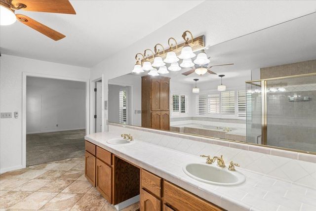 27000 S Hillview St, Tracy, CA 95304